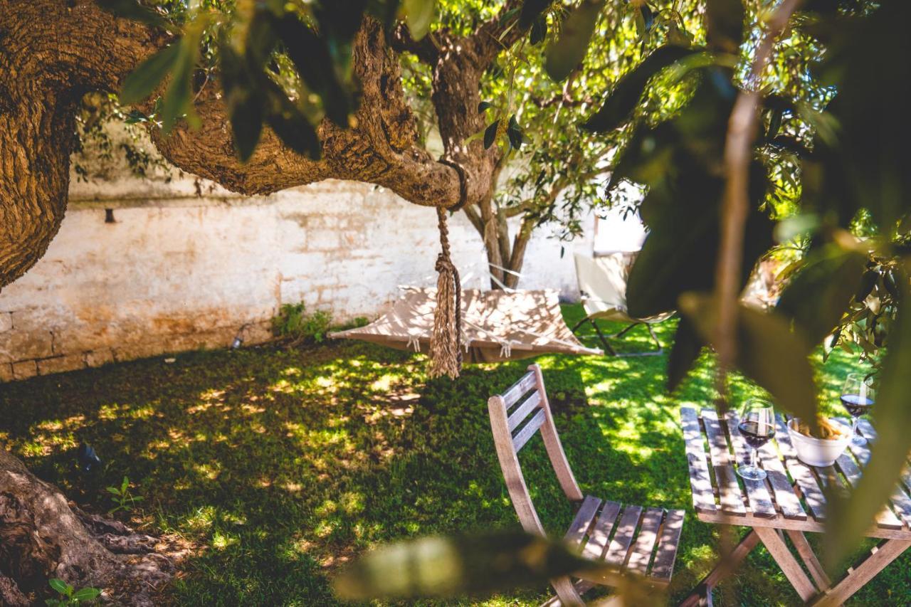 Trullieu Guesthouse Alberobello Bagian luar foto